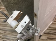 Jig for inserting door locks and hinges 